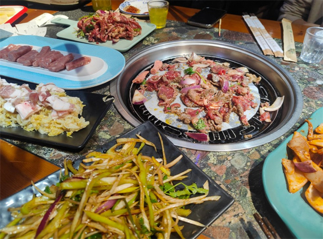 溜达牛齐齐哈尔烤肉加盟