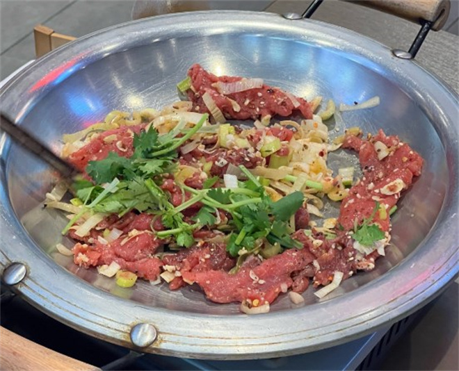 孙小木铝盆烤肉加盟