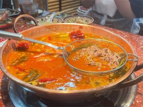 喜六爷酸菜牛肉火锅