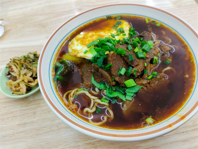 乔麦棱牛肉面加盟