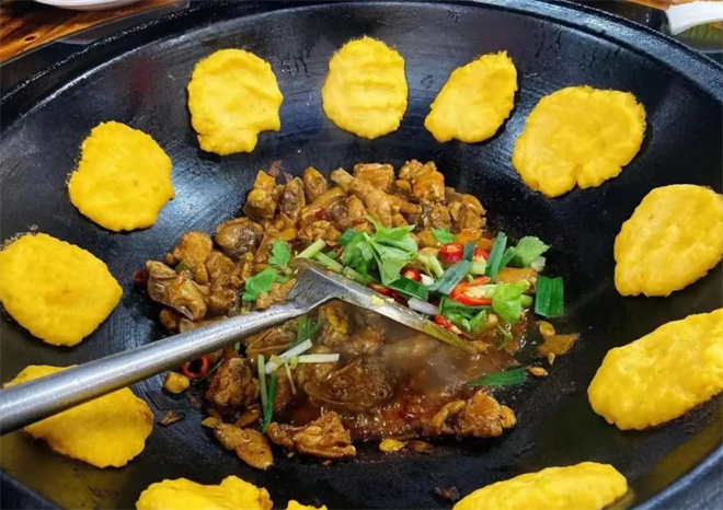 鑫丹凤柴火鸡加盟