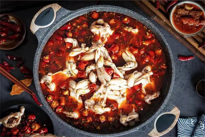 步行街牛蛙重庆火锅