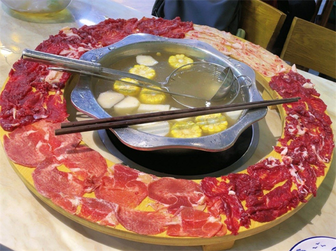 胡一牛潮汕牛肉火锅