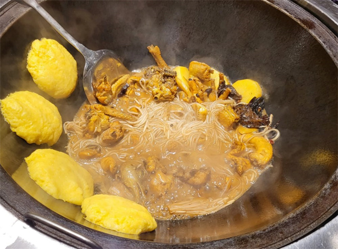 杜二聚福阁铁锅炖加盟