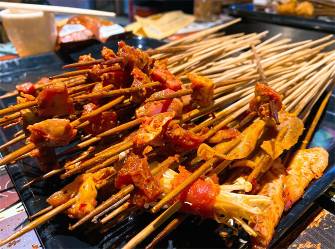 斗城老妈串串香加盟