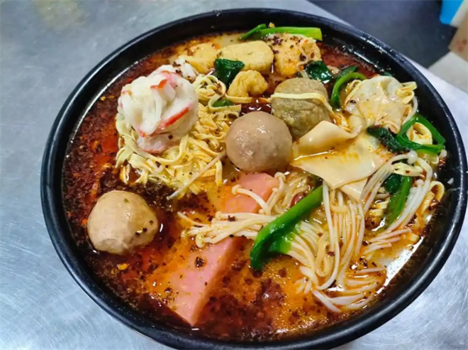 双珍麻辣烫加盟