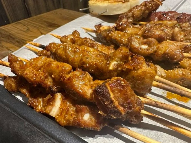 粟氏天府烧烤加盟