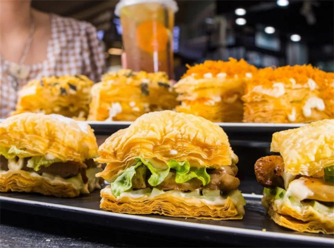 盛德士现烤汉堡加盟