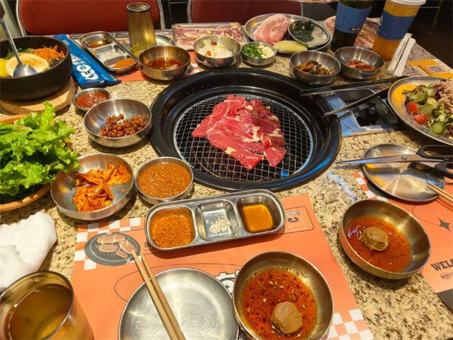 朴金熹首尔自助烤肉加盟