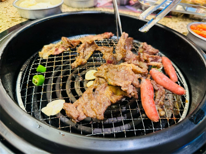 朴金熹首尔自助烤肉