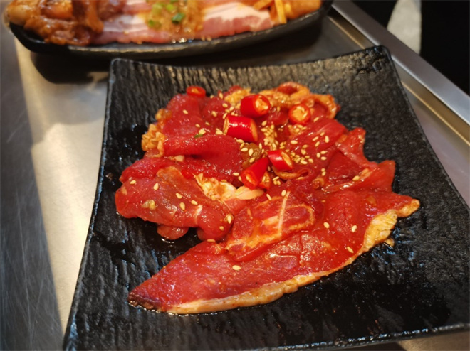 醉新火自助烤肉场