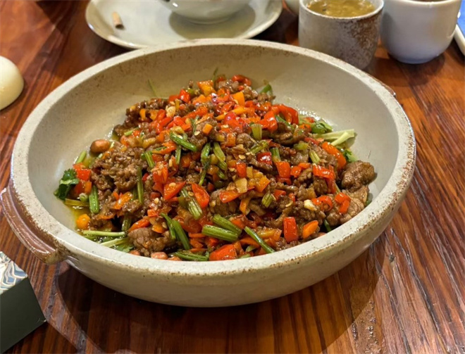 篱笆门家常湘菜