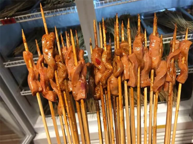 金板凳延安串串