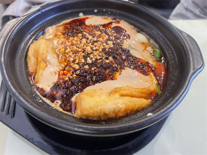 东北黏糊糊麻辣烫