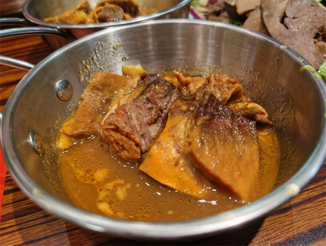 申立春泉州牛肉馆