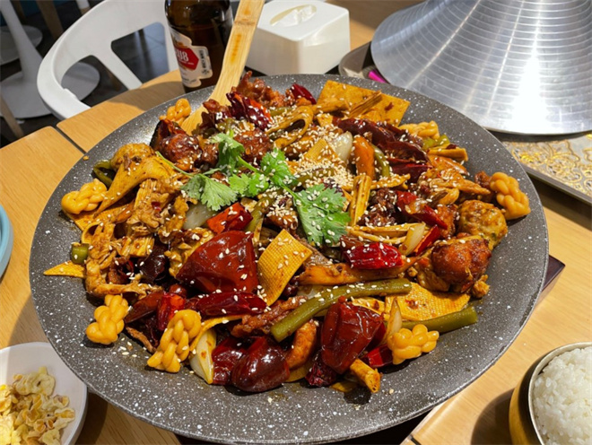 俏滋味麻辣香锅加盟 俏滋味麻辣香锅加盟