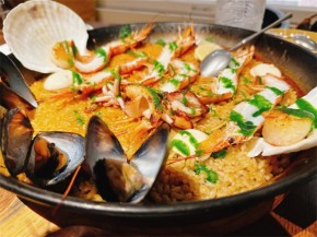 猫不乖海鲜炒饭