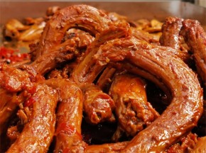 鸭殿下卤味熟食