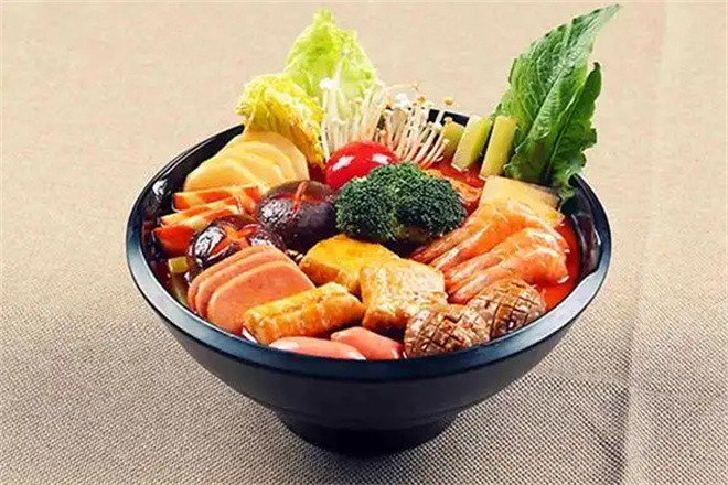 麻九九大碗麻辣烫加盟